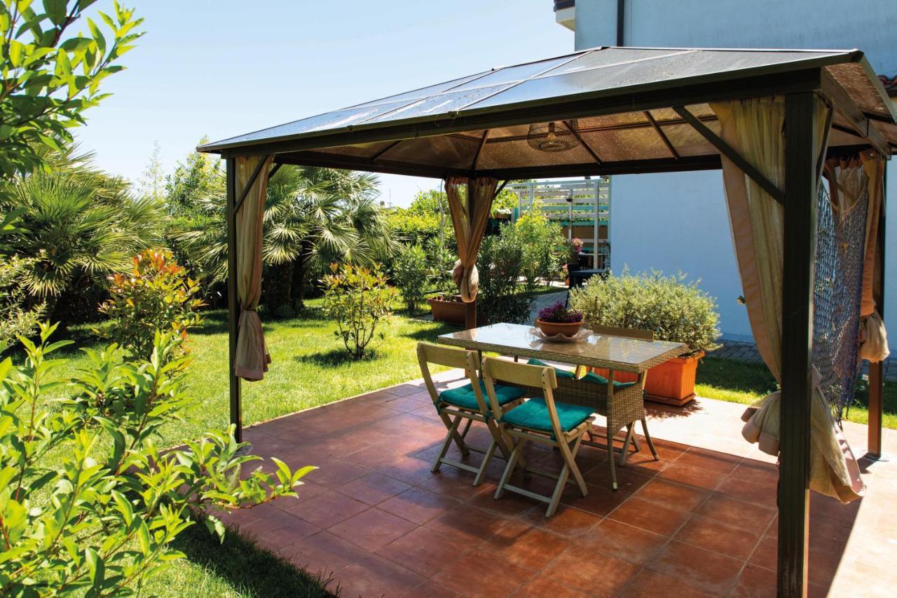 Casa "La Conchiglia" Bed & Breakfast Civitanova Marche Ngoại thất bức ảnh
