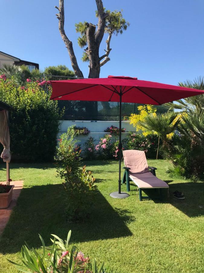 Casa "La Conchiglia" Bed & Breakfast Civitanova Marche Ngoại thất bức ảnh